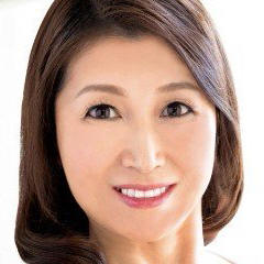 Hiaraoka Kana
