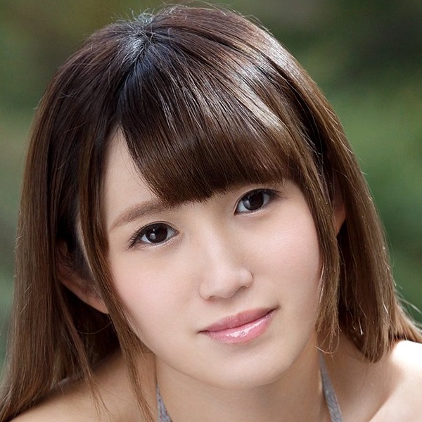 Hiyori Momoka