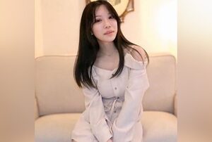 [FC2-PPV-4676584] No mosaic: her sad expression only turns me on more, apologizing while feeling it, three loads swallowed and splattered