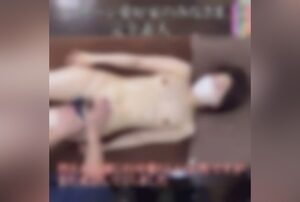 [FC2-PPV-4721615] Half-price sale: Serious-looking beauty with office lady charm returns, her alluring hips impossible to resist