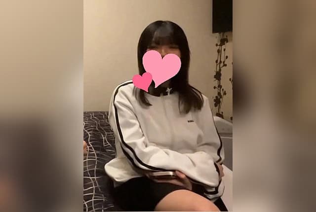 fc2-ppv-4757705-slender-e-cup-specialists-first-raw-sex-in-uniform-cumming-at-the-gap-between-her-young-face-and-exquisite-breasts