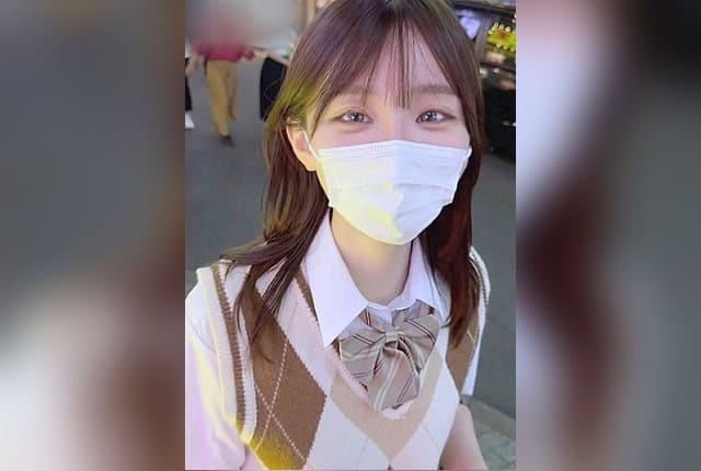 fc2-ppv-4756319-highest-investment-ever-super-beautiful-half-japanese-18-year-old-flooded-with-entertainment-scouts-first-raw-creampie-uniform-shoot-over-90-minutes-4k