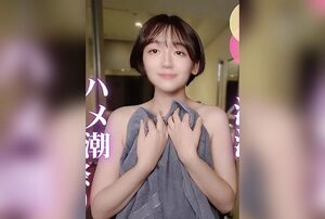 [FC2-PPV-4818901] A refreshing short-haired Japanese beauty squirts wildly in an intense sex fest