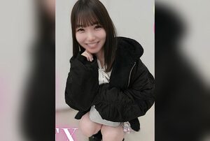 [FC2-PPV-4825364] First shoot outdoors: innocent girl gets penetrated and accidentally filled with a massive creampie