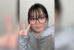 [FC2-PPV-4846759] Nerdy 19-year-old literature major's first shoot: innocent coed desperate for cash gets pounded hard by old man, convulses with eyes rolling back, creampie despite her pleas
