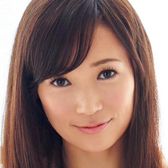 Nakayama Naomi