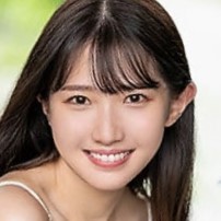 Omomo Risa