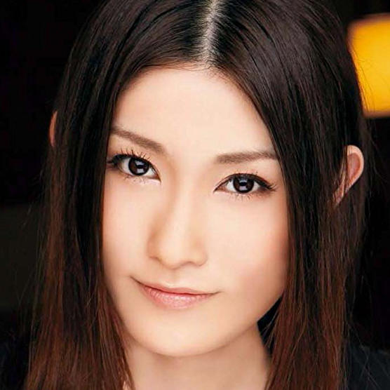 Yui Onozaka