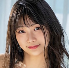 Yuina